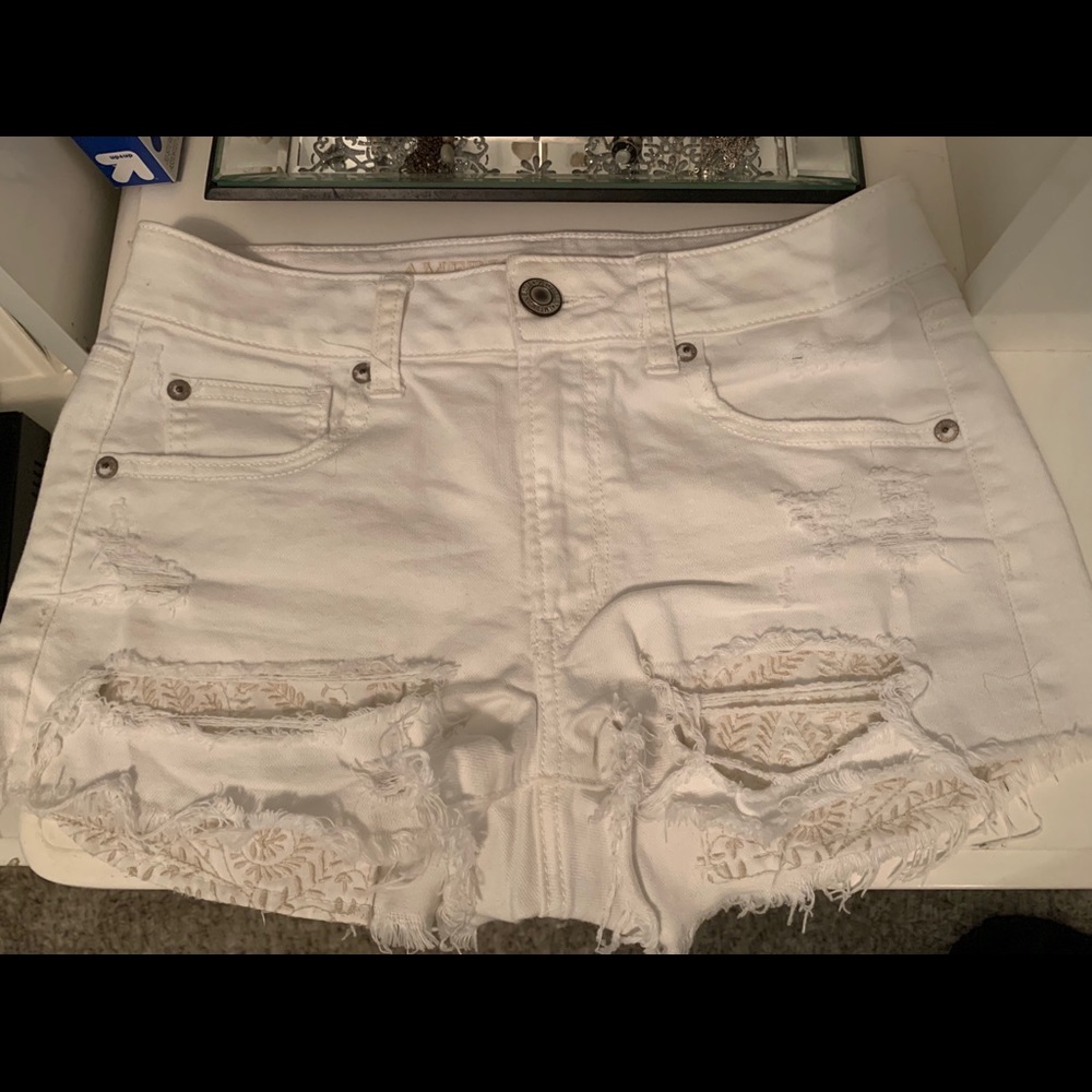 High rise stretch white shorts